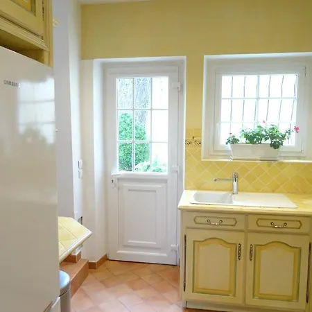 Avec Jardin - A 10 Minutes De Disneyland Apartment Montevrain